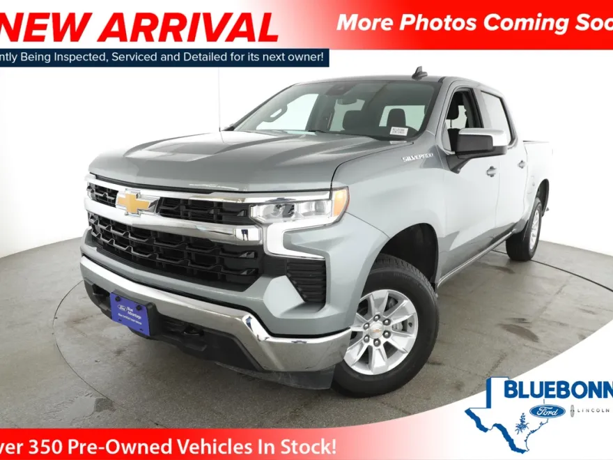 2025 Chevrolet Silverado 1500 photo 1