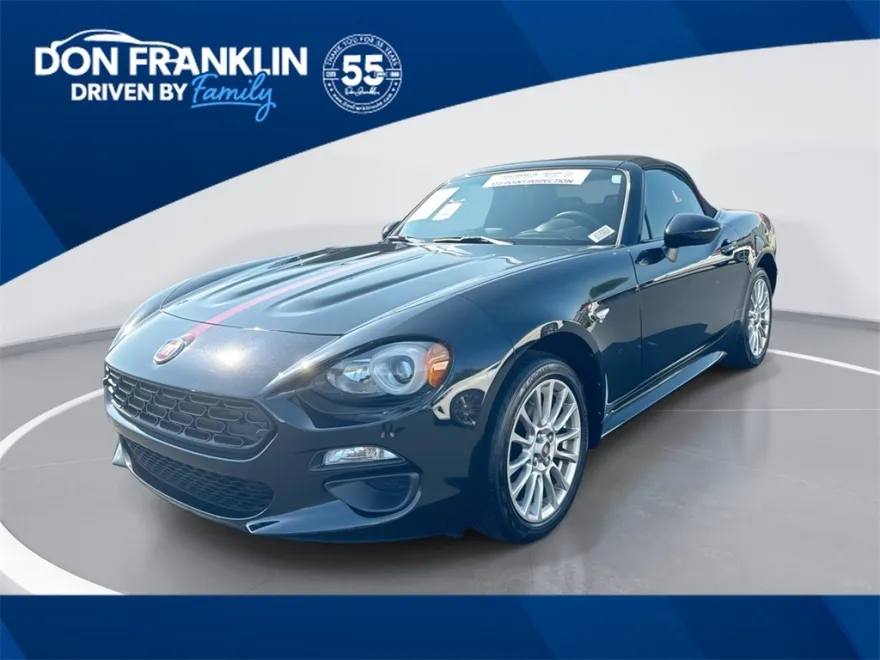 2019 Fiat 124 Spider Classica photo 1
