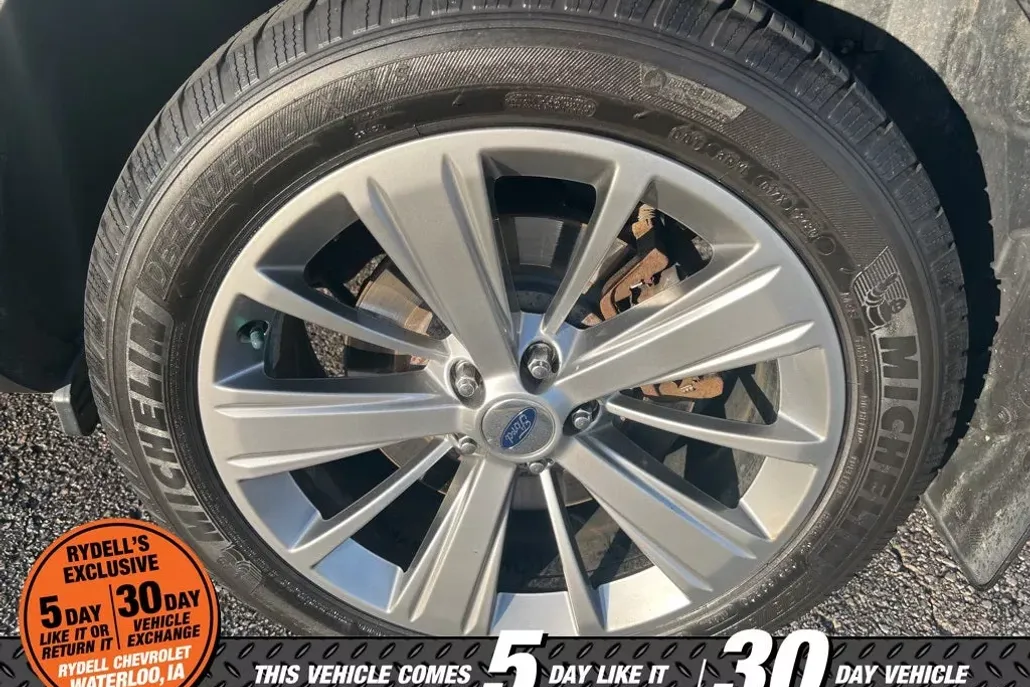 2018 Ford Explorer Limited photo 1