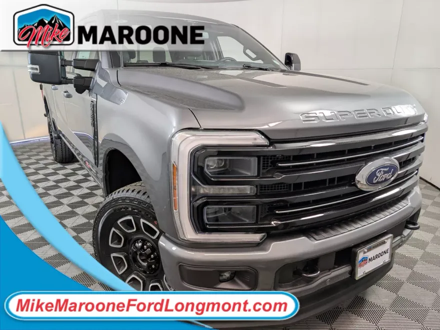 2025 Ford F-350 Platinum photo 1