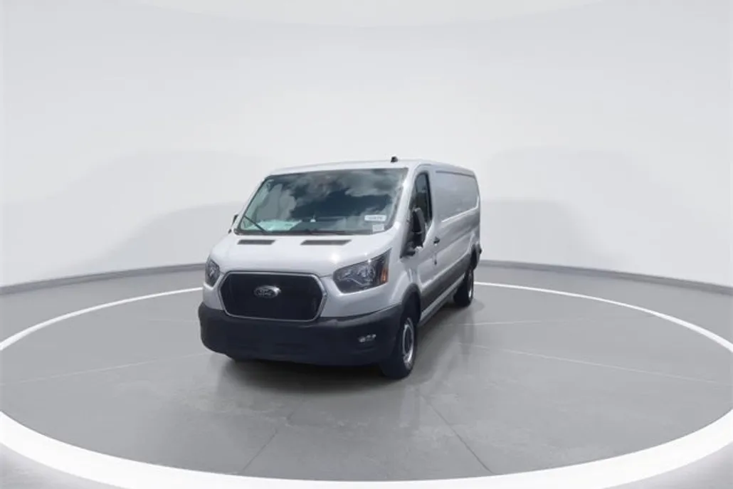 2024 Ford Transit photo 1