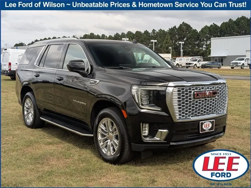 2022 Gmc Yukon SLE photo 1