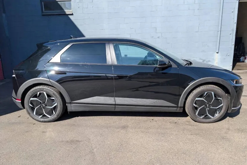 2024 Hyundai Ioniq 5 SEL photo 1