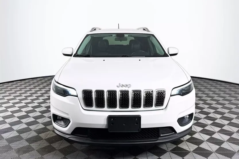 2019 Jeep Cherokee Latitude photo 1