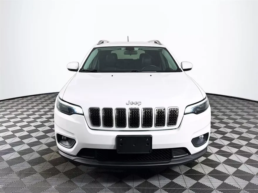 2019 Jeep Cherokee Latitude photo 1