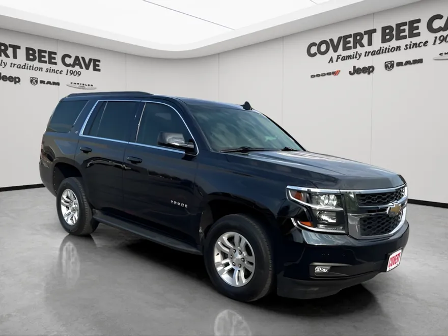 2019 Chevrolet Tahoe LT photo 1