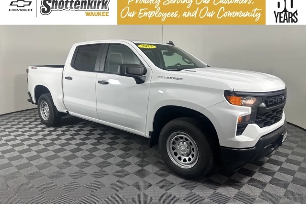 2025 Chevrolet Silverado 1500 photo 1