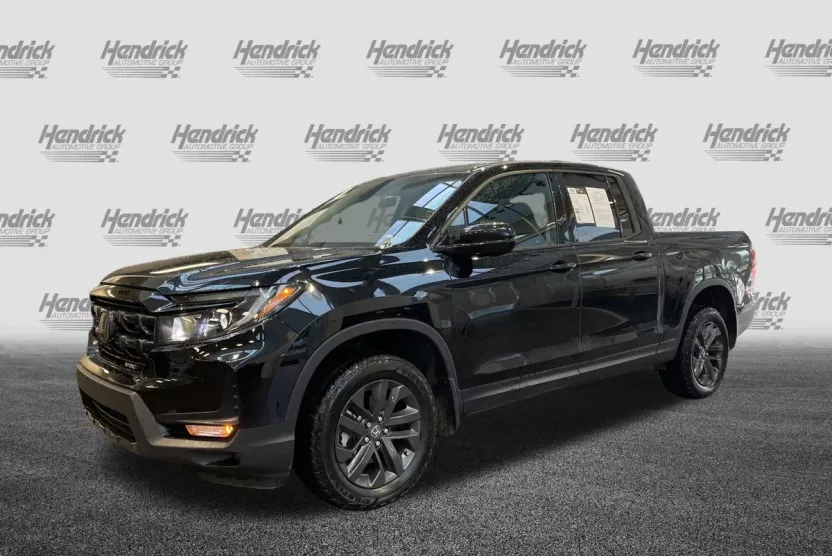 2024 Honda Ridgeline Sport photo 1