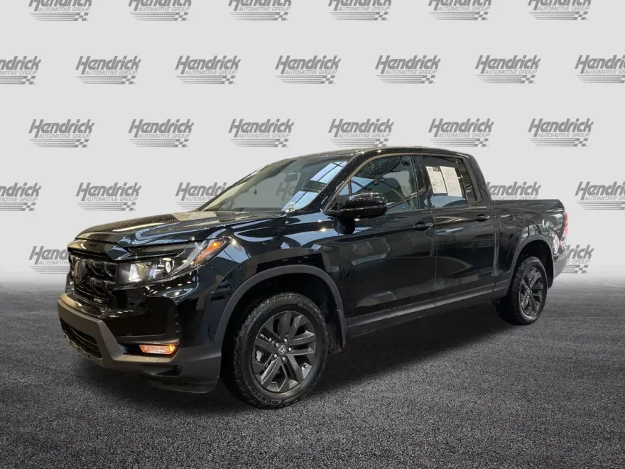 2024 Honda Ridgeline Sport photo 1