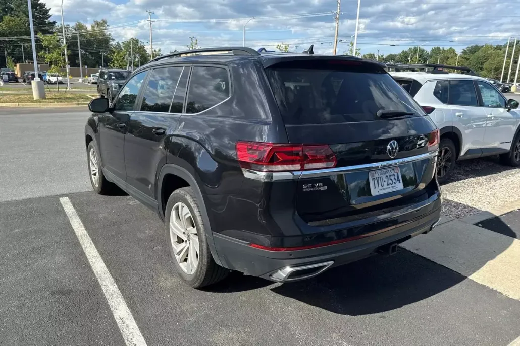 2022 Volkswagen Atlas V6 SE Technology photo 1