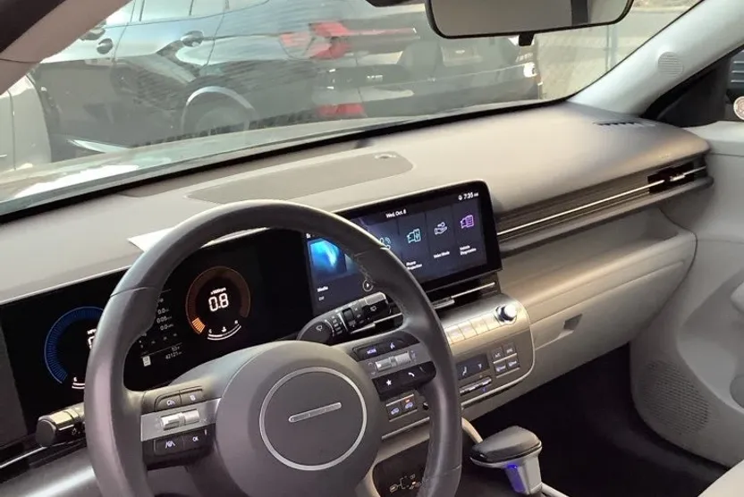 2024 Hyundai Kona SEL photo 1