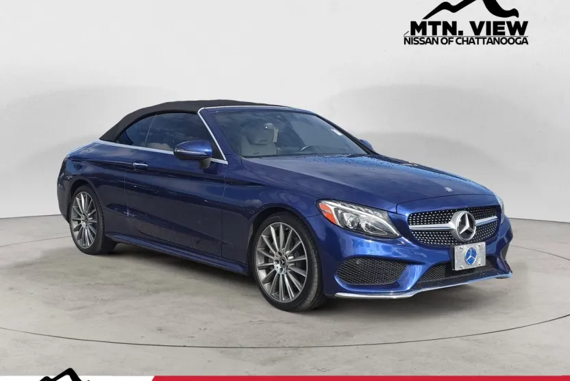 2017 Mercedes Benz C 300 photo 1