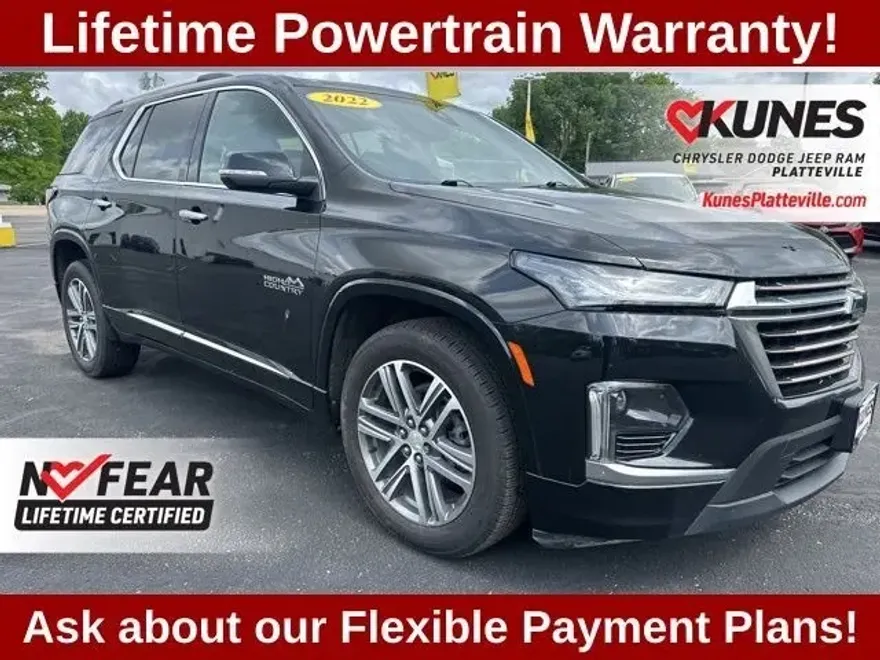 2022 Chevrolet Traverse High Country photo 1