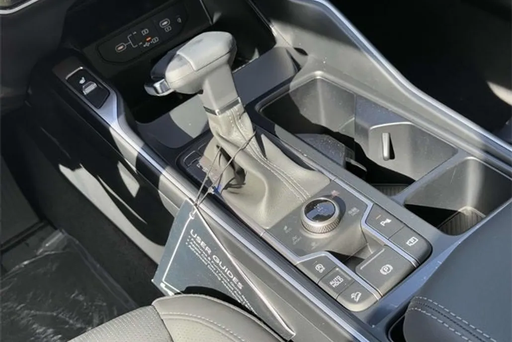 2025 Kia Sorento EX photo 1