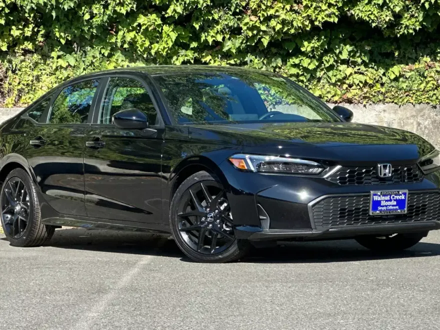 2026 Honda Civic Sport photo 1