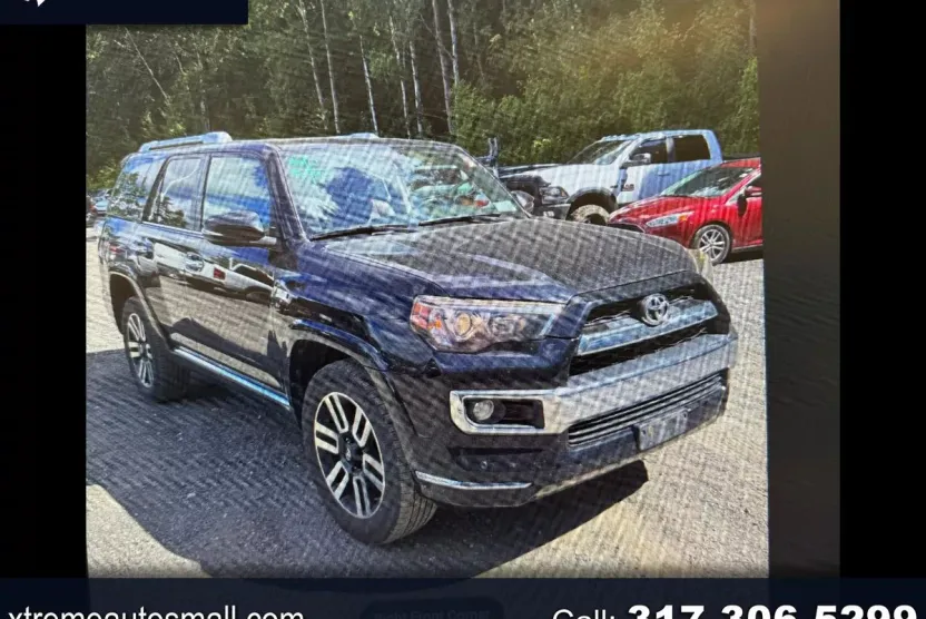 2015 Toyota 4Runner SR5 4WD photo 1