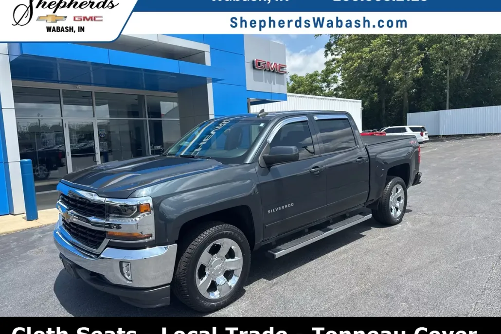 2018 Chevrolet Silverado 1500 LT photo 1