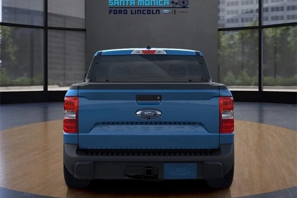 2024 Ford Maverick Lariat photo 1
