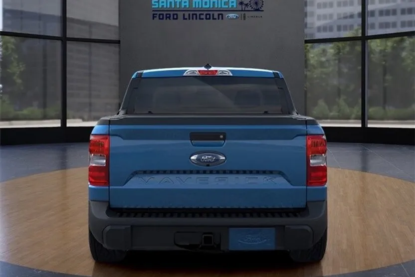 2024 Ford Maverick Lariat photo 1