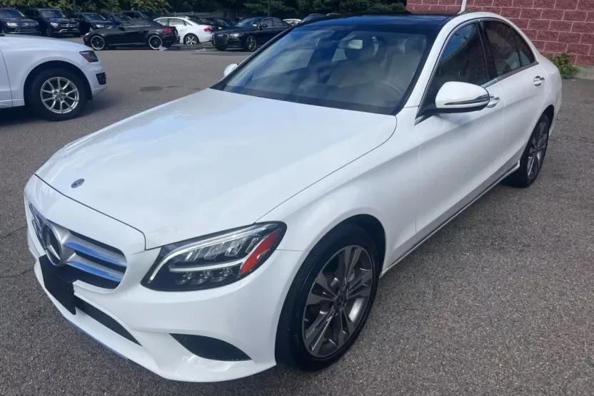 2019 Mercedes Benz C 4MATIC photo 1