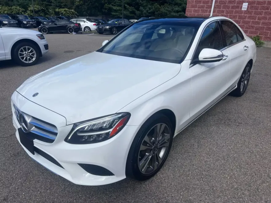 2019 Mercedes Benz C 4MATIC photo 1