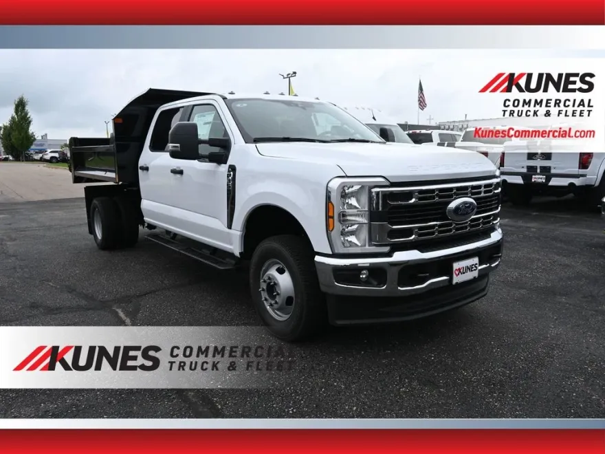 2025 Ford F-350 XL photo 1
