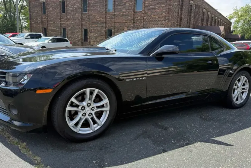 2015 Chevrolet Camaro Coupe photo 1
