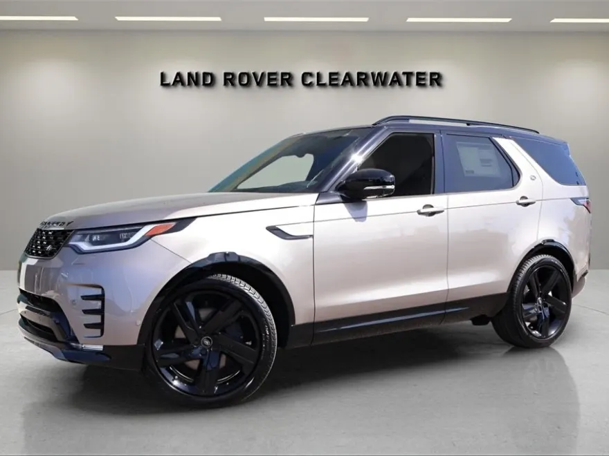 2025 Land Rover Discovery SE photo 1