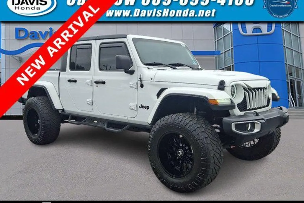 2020 Jeep Gladiator Sport S photo 1