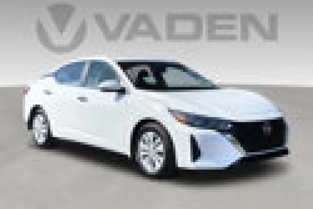 2025 Nissan Sentra S photo 1