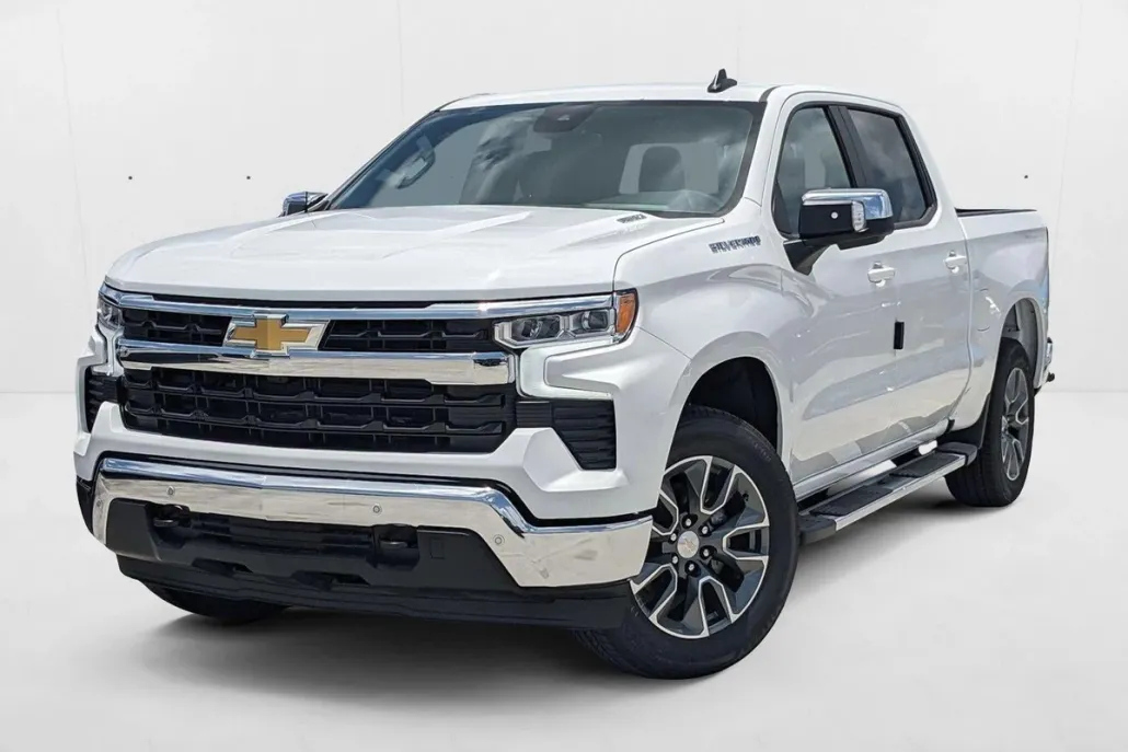2025 Chevrolet Silverado 1500 LT photo 1