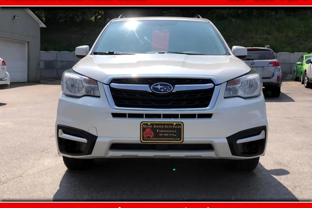 2017 Subaru Forester 2.5i Premium photo 1