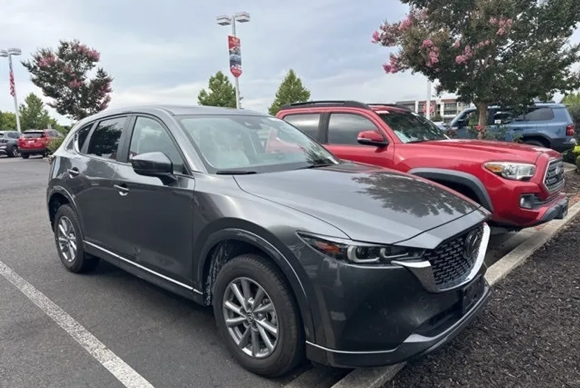 2025 Mazda CX-5 2.5 S Preferred photo 1