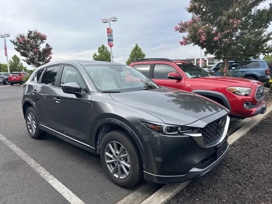 2025 Mazda CX-5 2.5 S Preferred photo 1