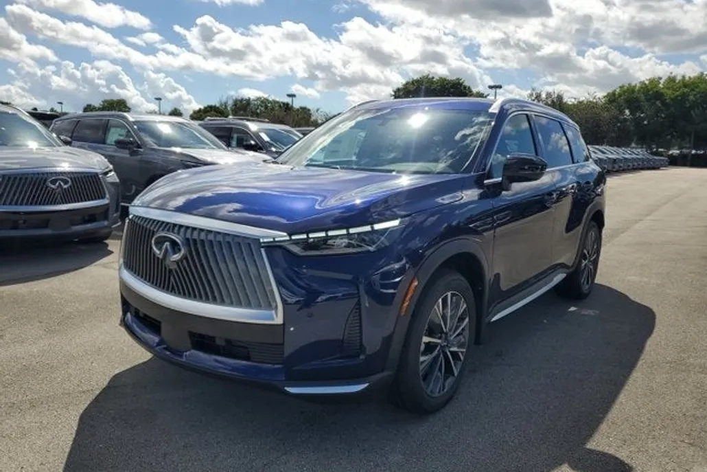 2026 Infiniti QX60 Luxe photo 1