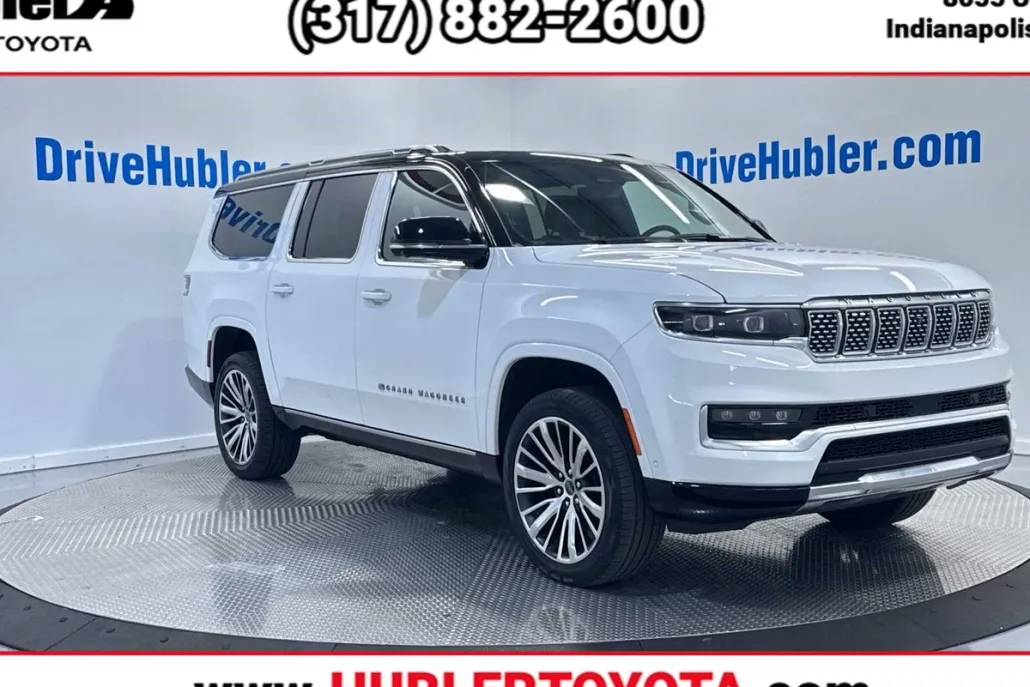2024 Jeep Grand Wagoneer L III photo 1