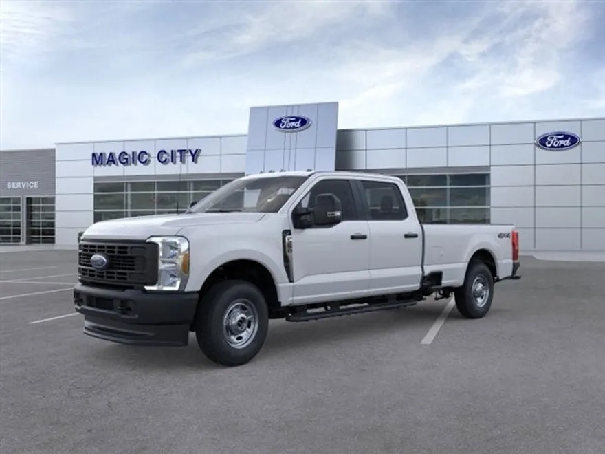 2025 Ford F-250 Lariat photo 1