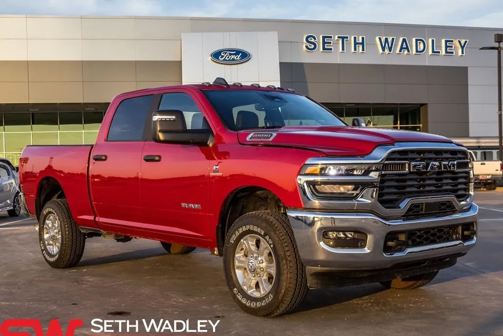 2025 Ram 2500 Big Horn photo 1