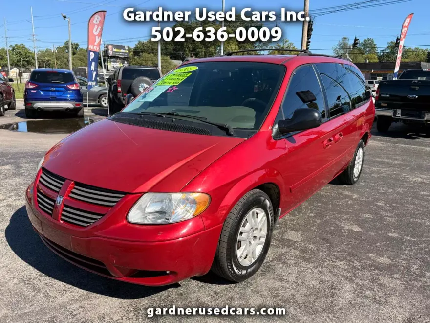 2005 Dodge Grand Caravan Base C/V photo 1