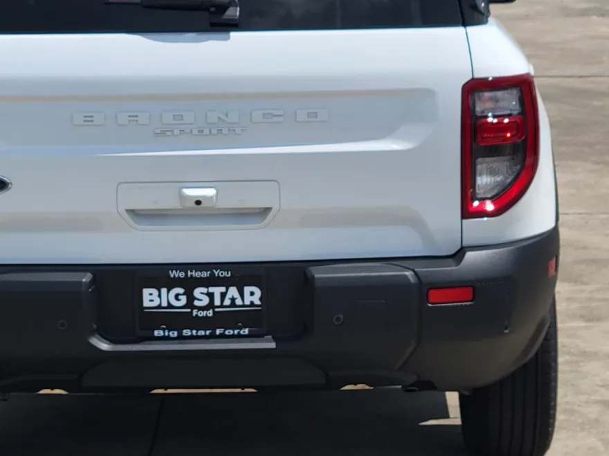 2025 Ford Bronco Sport Outer Banks photo 1