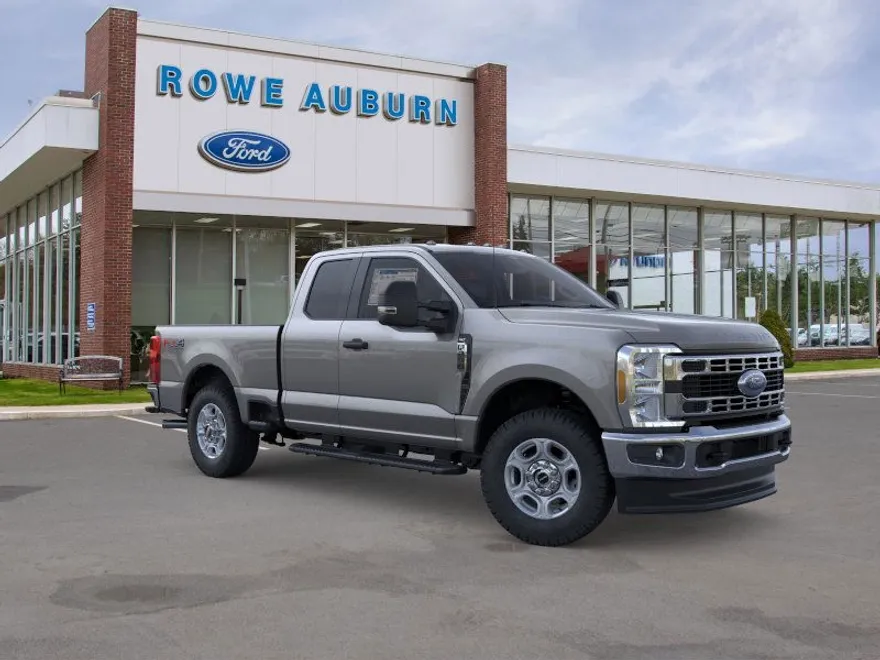 2026 Ford F-250 XLT photo 1