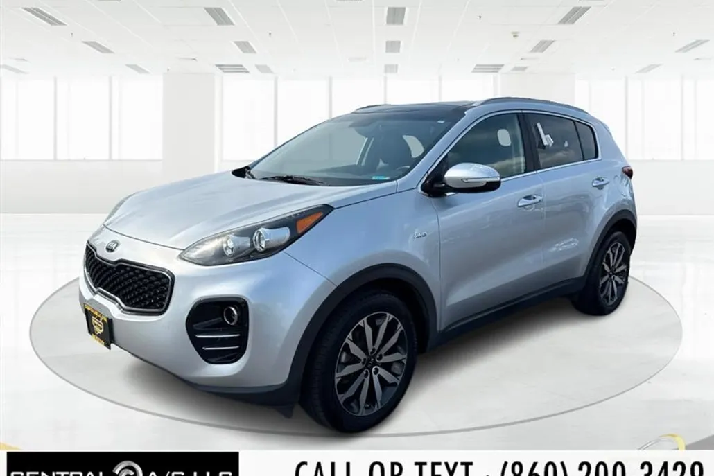 2017 Kia Sportage EX photo 1