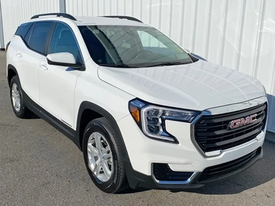 2023 Gmc Terrain SLE photo 1