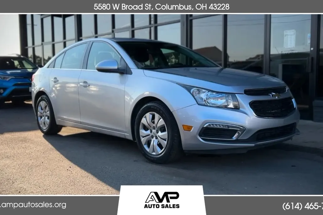 2015 Chevrolet Cruze photo 1