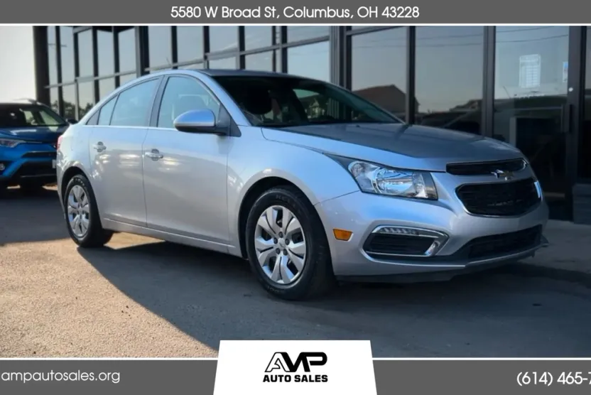 2015 Chevrolet Cruze photo 1