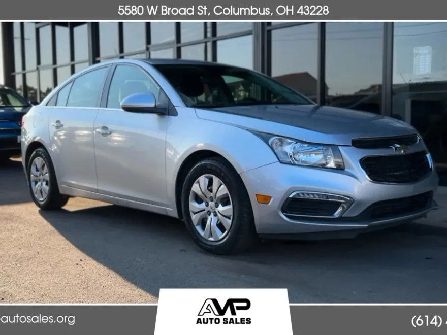 2015 Chevrolet Cruze photo 1