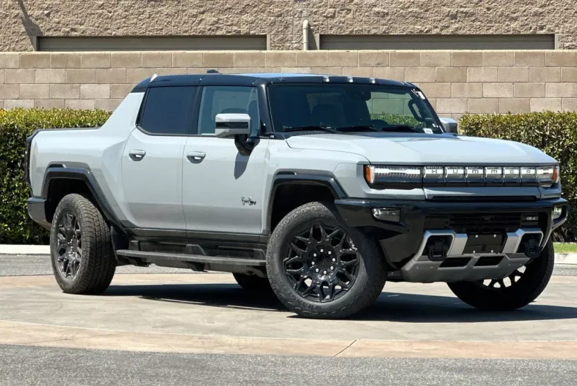 2025 Gmc Hummer EV Pickup photo 1