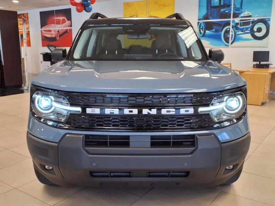 2025 Ford Bronco Sport Outer Banks photo 1