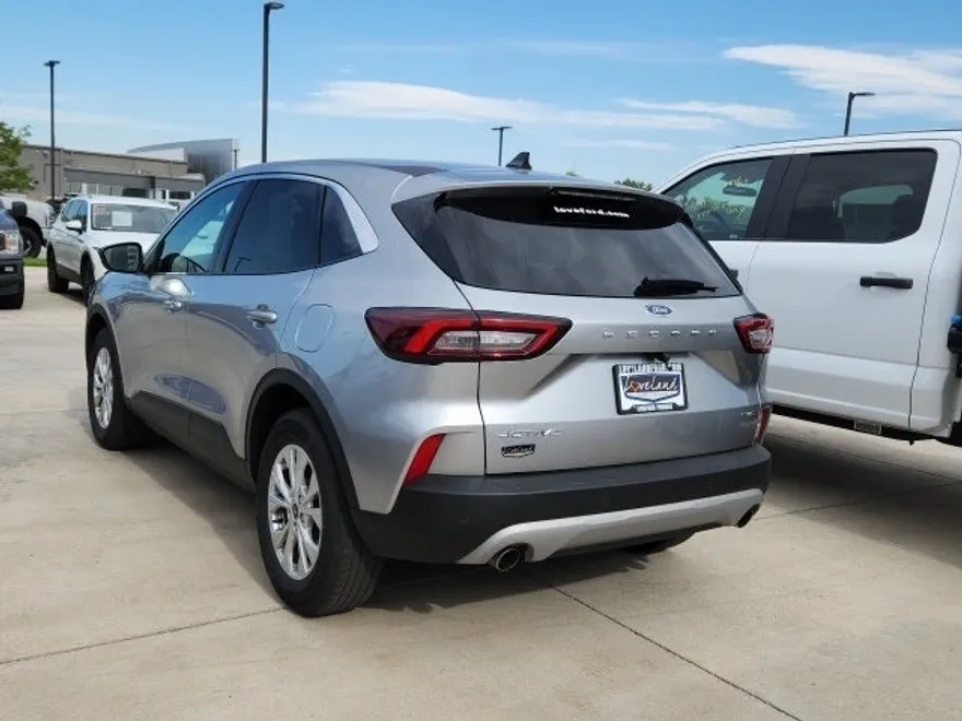2024 Ford Escape Active photo 1
