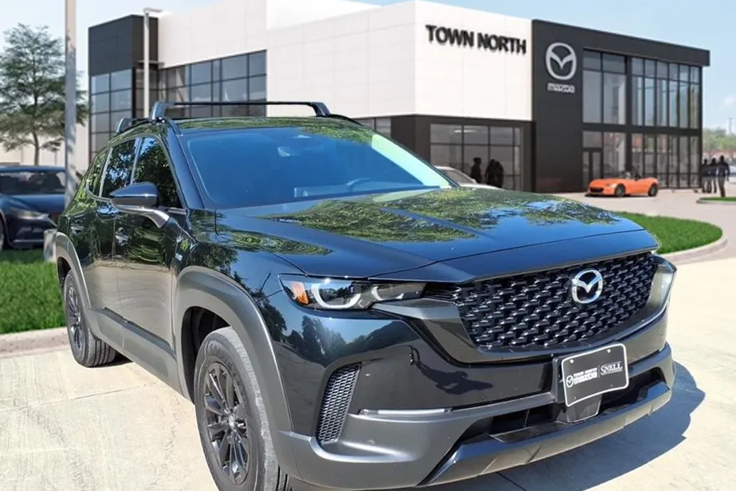 2025 Mazda CX-50 Premium photo 1